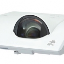 喜一 ESCO EA759PA-15 3000lmプロジェクター 廣州藤野代理